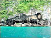 Phuket Tropical Marine - Speedboat Tours Maya Bay visiting hong cave