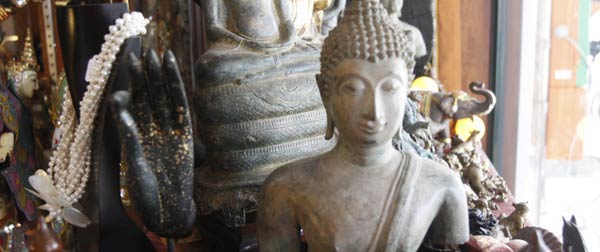 Ruen Thai - Souvenirs, Handicrafts, Silver & Gifts Phuket Thailand