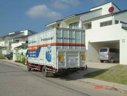 Siam Global Freight Worldwide Sea, Land, Air Freight Relocation Logistics Cargo Management trucks